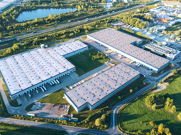 shutterstock_2377728273 1 shutterstock_2377728273 1